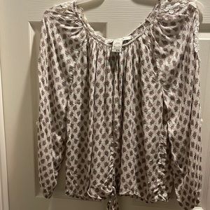 American rag women long sleeve lace detail on sleeve front knot size XXL white